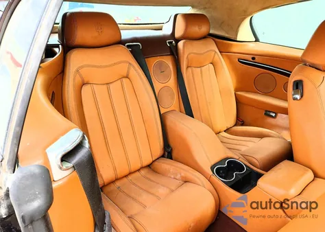 2011 Maserati Granturismo S z USA, uszkodzony, nr VIN ZAM45KMA1B0055833